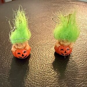 Vintage 80s Russ Halloween Troll Earrings with Green Hair